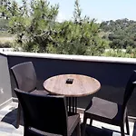 Hotel The